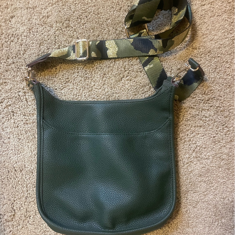 Handbag -Barely Used